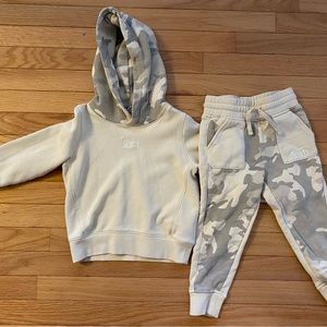 Kith 3T beige camo sweatsuit